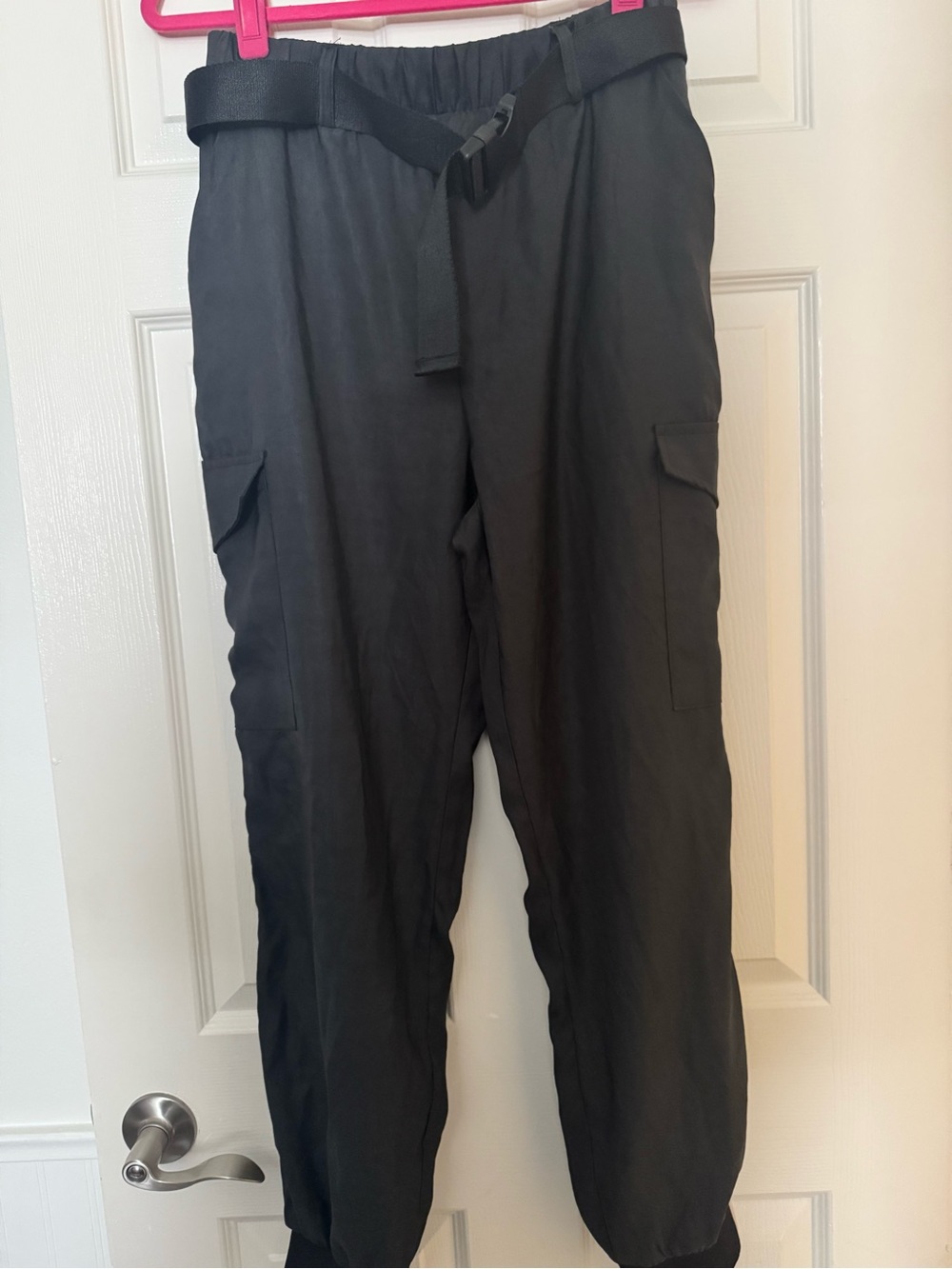Tilly's Black Women Cargo Pants with Integrated Belt
